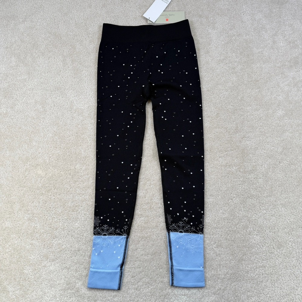 NWT Sweaty Betty Snowflake Base Layer Legging Womens S Blue Snowflake Jaquard
